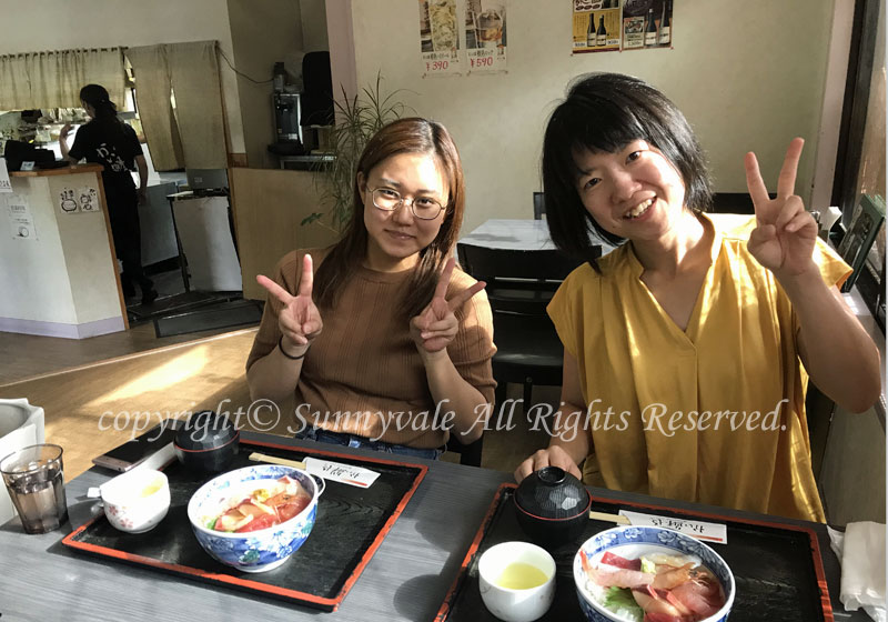 ランチは、海鮮丼