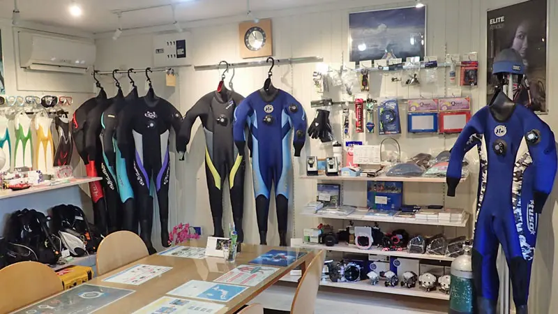 名古屋のダイビングショップサニーベイルの店内写真